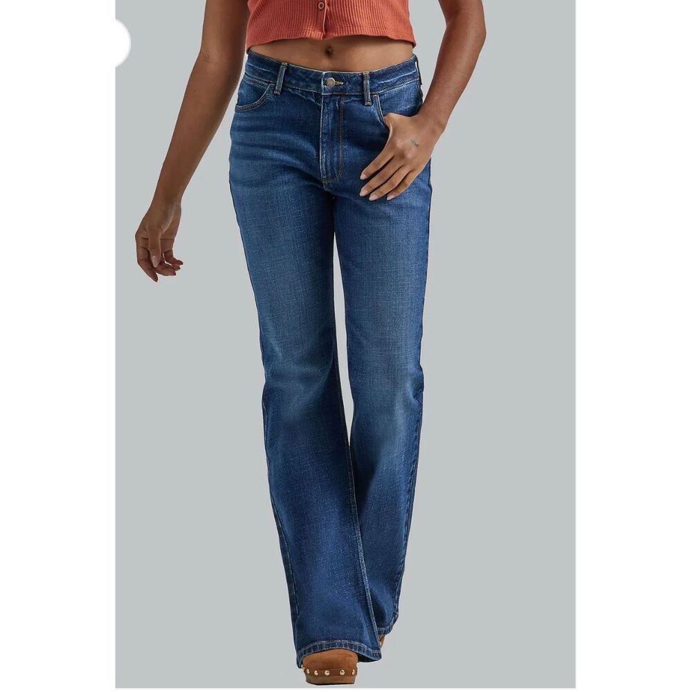 Wrangler The Fierce Flare in Brockton Women’s Size 10/30